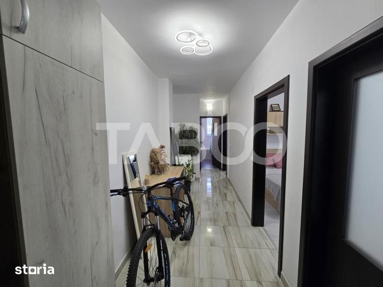 Apartament cu 2 camere decomandat, mobilat în Vasile Aaron — fotografia 1
