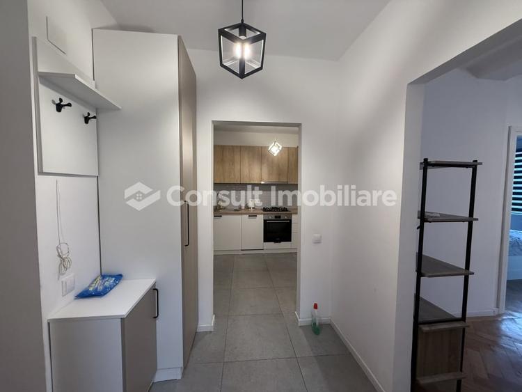 Apartament cu 2 camere semidecomandat în Central