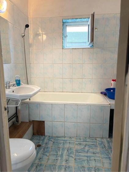 Apartament cu 2 camere decomandat în Exterior Vest