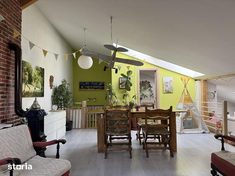 Casă cu 4 camere cu Teren 195 Mp în Central
