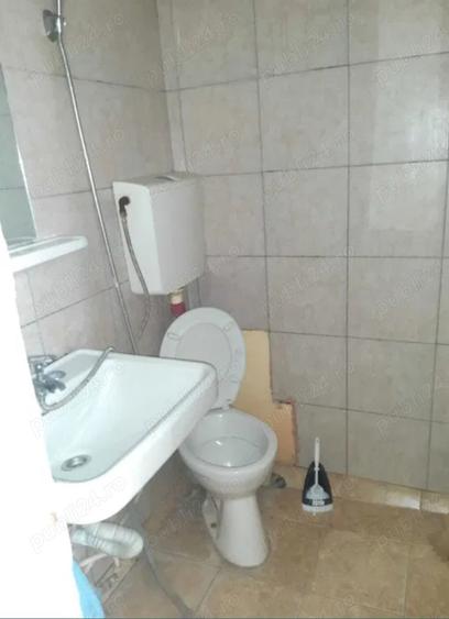 Garsonieră decomandată în Aurel Vlaicu