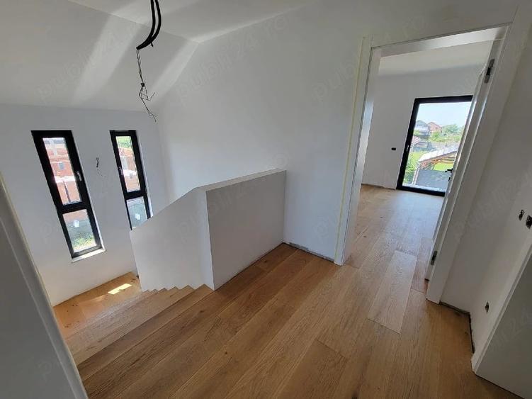 Casă cu Teren 520 Mp în Bujac