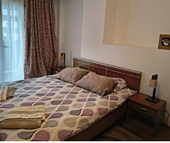 Apartament cu 3 camere decomandat, mobilat în Clăbucet