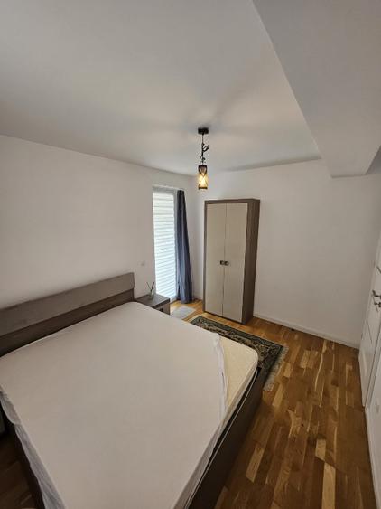 Apartament cu 2 camere semidecomandat în Cetate