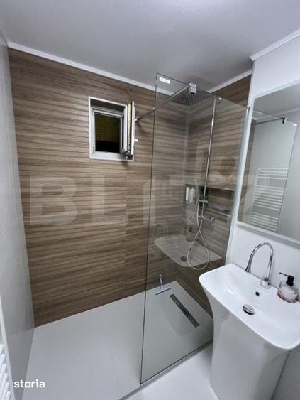 Apartament 3 camere, decomandat, parcare, zona UMF - 17