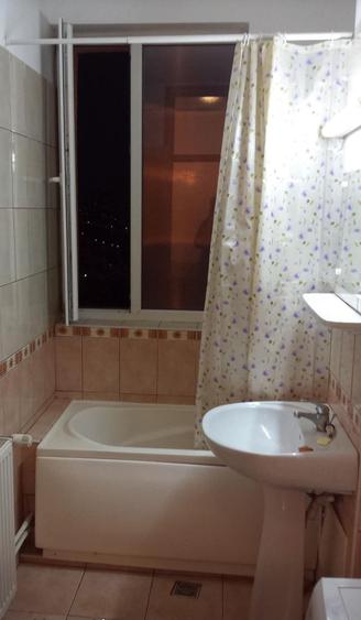 Garsonieră decomandată în Exterior Vest