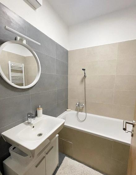 Apartament cu 2 camere semidecomandat în Take Ionescu