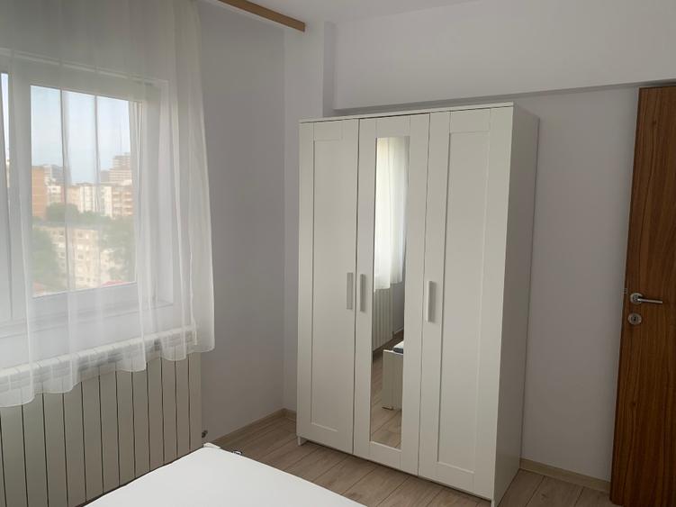 Apartament cu 2 camere decomandat în Circumvalațiunii