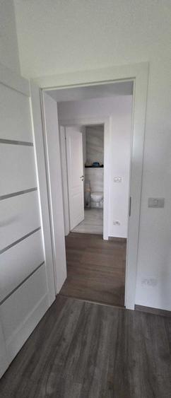 Apartament cu 2 camere decomandat în Giroc