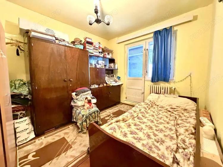 Apartament cu 4 camere semidecomandat, mobilat în Cetății