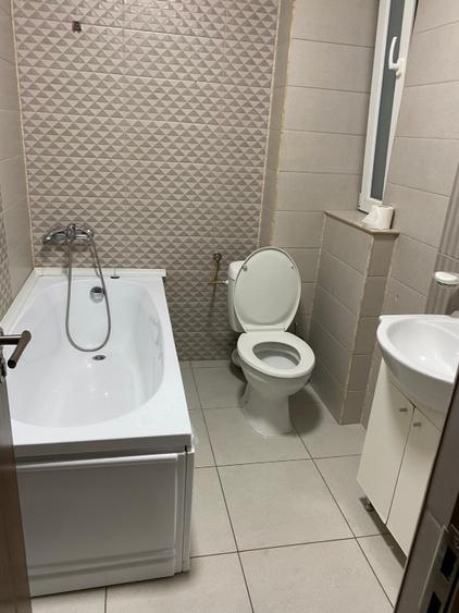 Particular inchiriez Apartament 2 camere Bucureștii Noi - 8