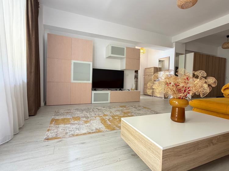 Apartament cu 2 camere decomandat în Torontalului