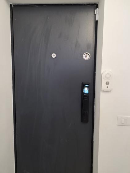 Apartament cu 4 camere decomandat, mobilat în Tăbăcărie