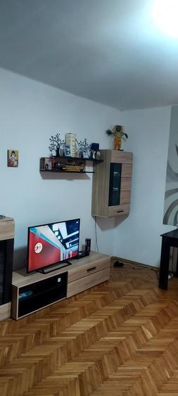 Garsonieră decomandată în Drumul Taberei