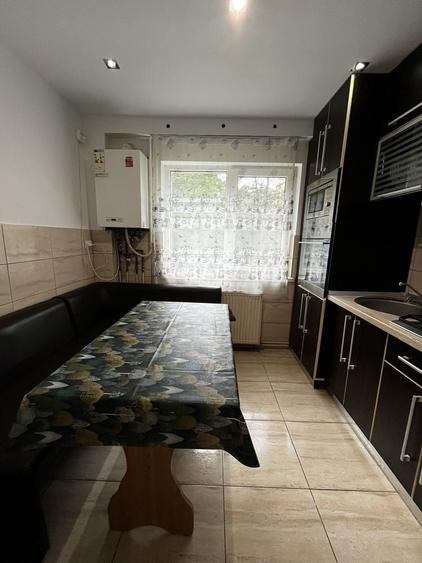 Apartament cu 2 camere semidecomandat în Alexandru cel Bun