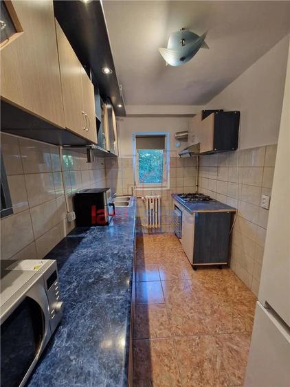 Apartament 3 camere, etaj 1 4, mobilat si utilat - Baza 3 - 5