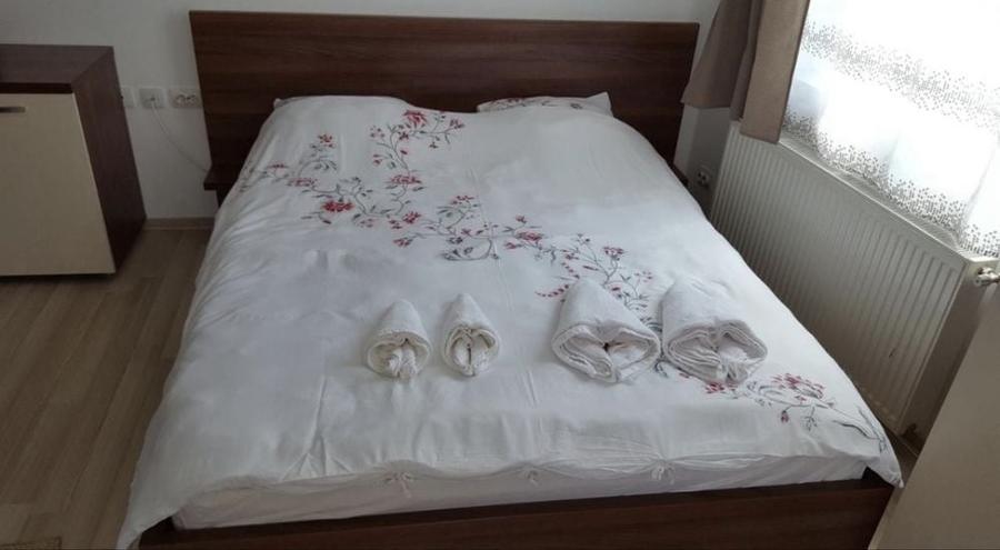 Apartament cu 10 camere în Lenin Sud