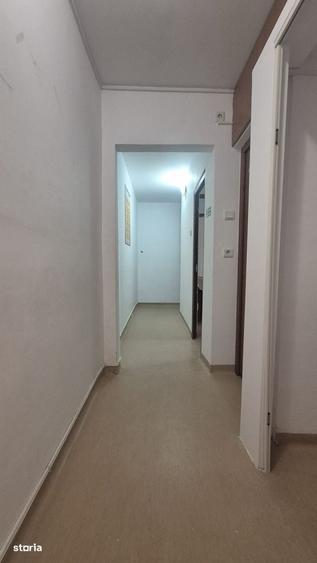 Spațiu comercial, de 54 mp, în Km 4