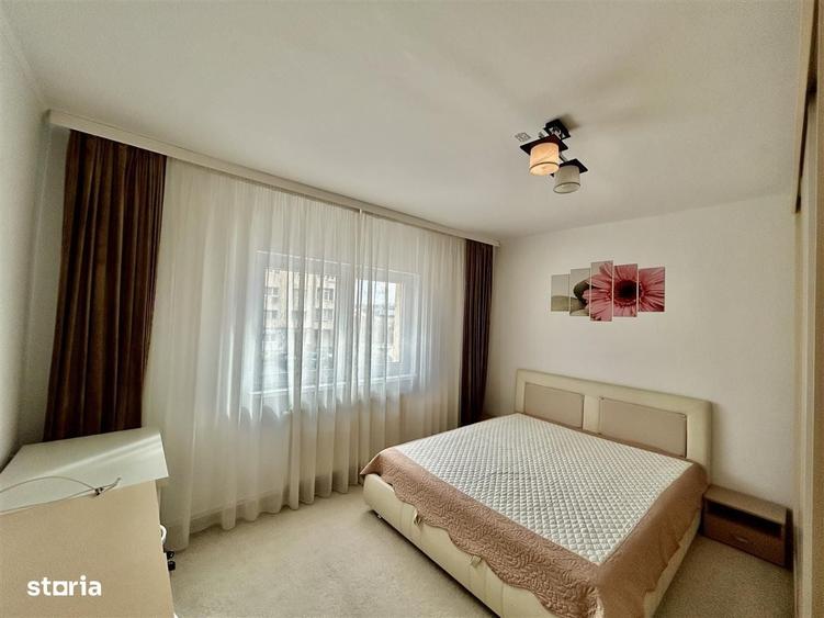 Apartament cu 3 camere decomandat în Terezian