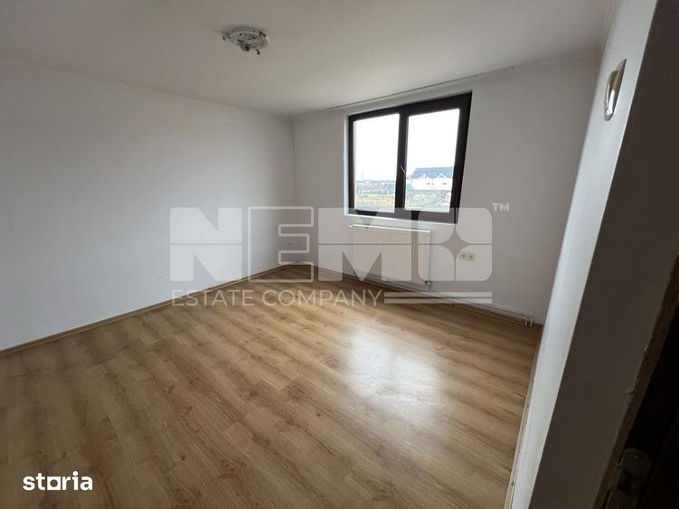 Casă cu 5 camere cu Teren 1600 Mp în Rădăuți