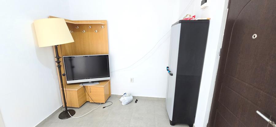 Garsonieră decomandată, mobilată în Bucium