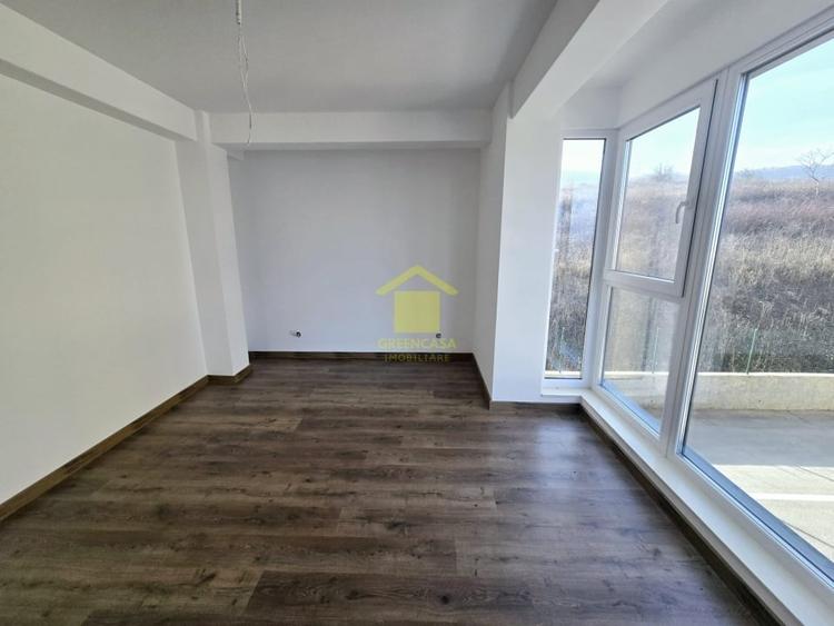 Apartament 2 camere, etaj 1, zona Sesul de Sus - 4