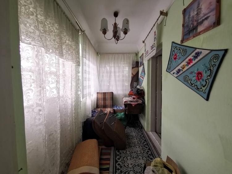 Casă individuală cu 3 camere cu Canalizare în Central