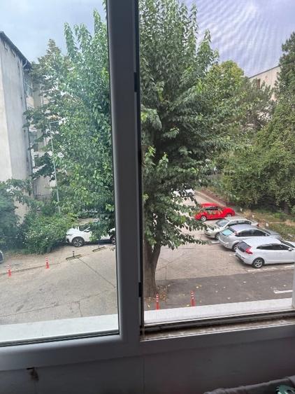 Apartament cu 2 camere semidecomandat în Centrul Vechi