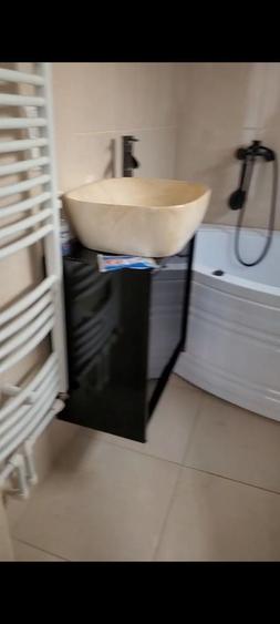 Casă cu 4 camere cu Teren 80 Mp în Central
