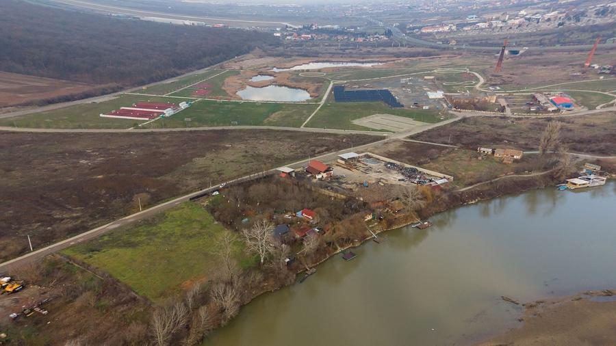 Teren Construcții intravilan de 2600 mp, în Malul Mureșului