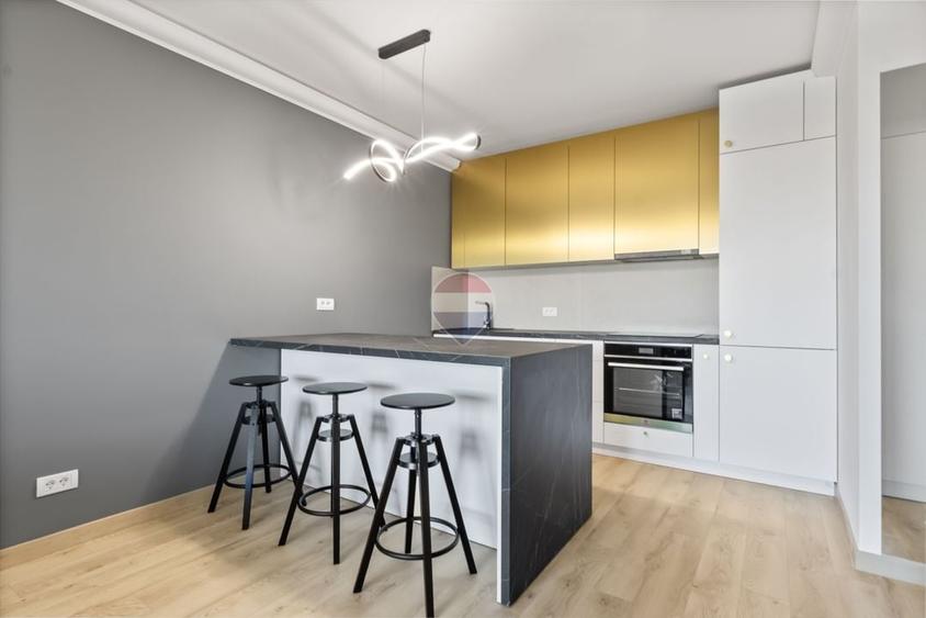 Apartament cu 2 camere semidecomandat, mobilat în UTA