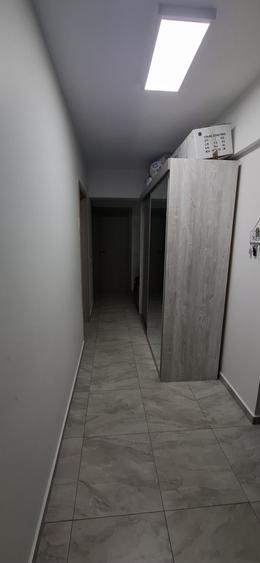 Apartament cu 3 camere decomandat în Bucium
