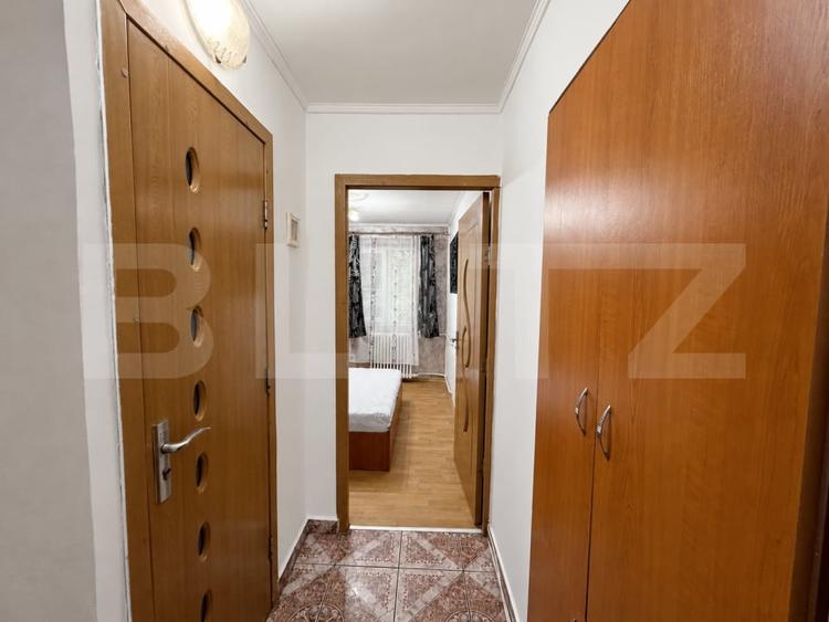 Apartament cu 2 camere decomandat, mobilat în Podu Roș