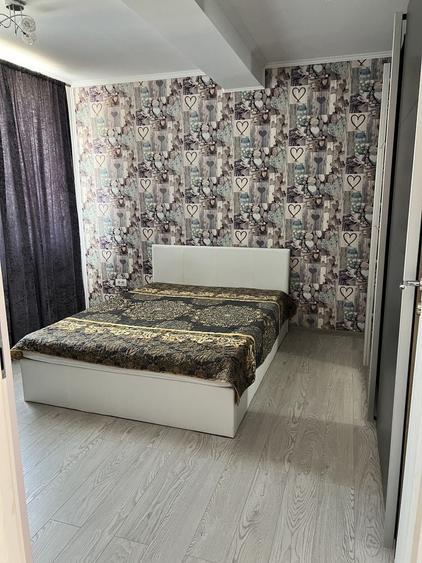 Casă cu 4 camere cu Teren 350 Mp în Domnești