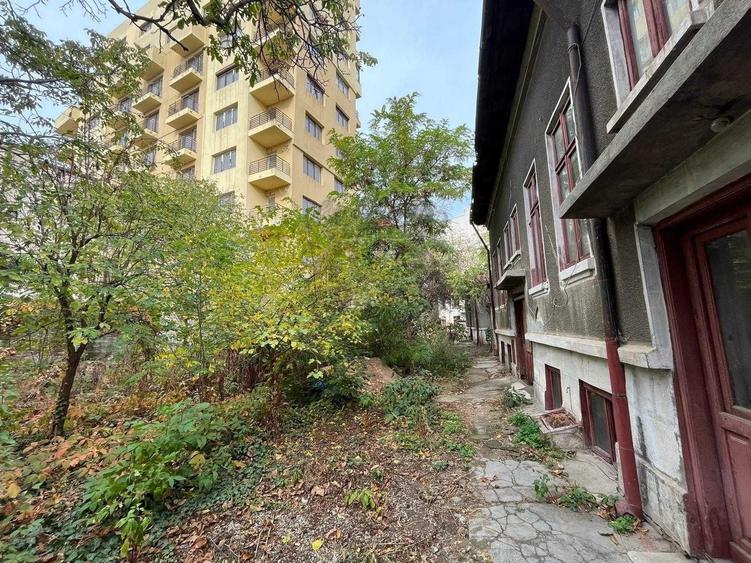 Teren Construcții intravilan de 1057 mp, în Polonă