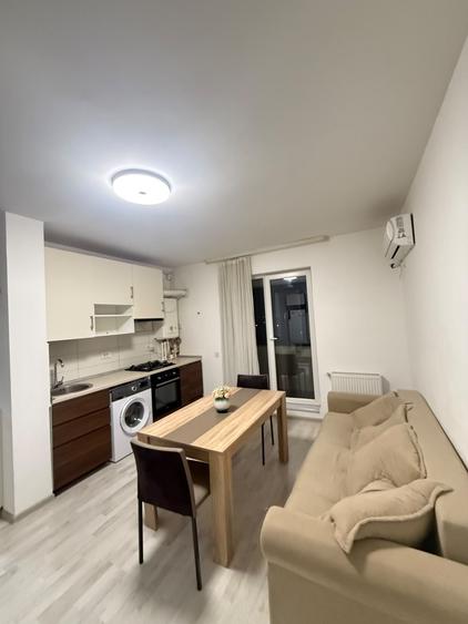 Apartament cu 2 camere decomandat în Militari
