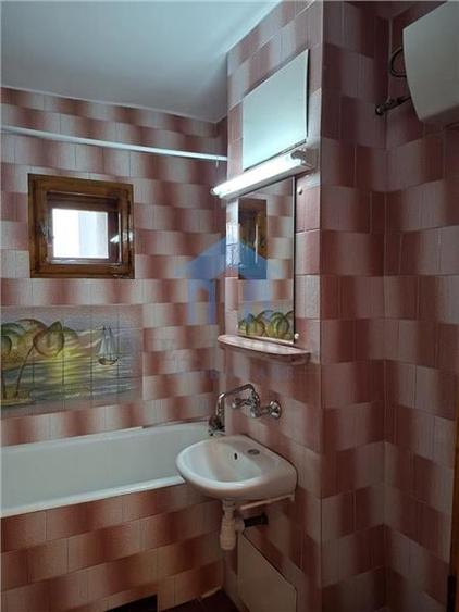 Apartament cu 2 camere decomandat în Mărăști