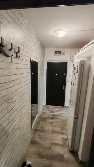 Inchiriez apartament 2 camere, Trivale renovat, mobilat modern, proprietar, 1500 lei/luna - 2