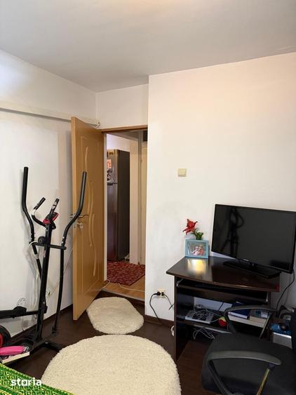 Apartament cu 2 camere decomandat în Micro 17