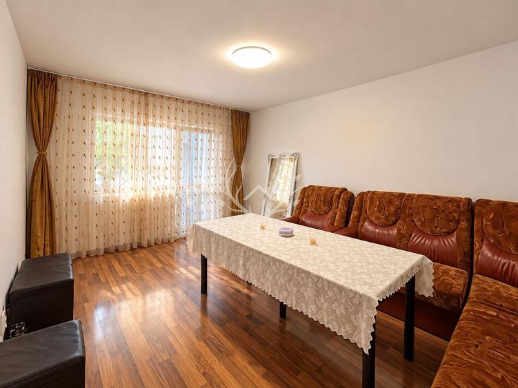 Apartament cu 4 camere decomandat în Apahida