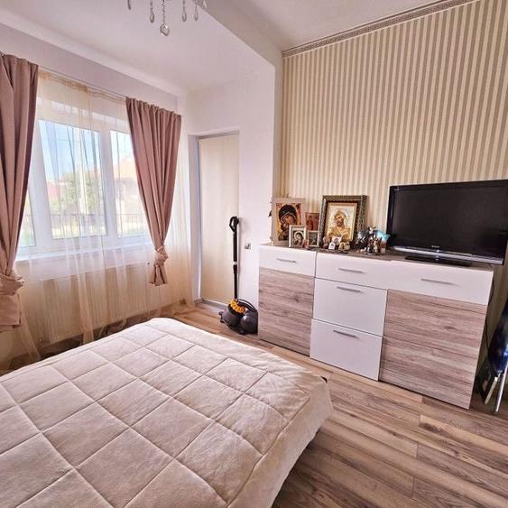 Casă individuală cu 5 camere cu Canalizare în Mănăștur