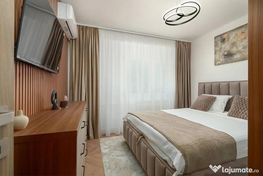Apartament cu 2 camere semidecomandat în Universitate
