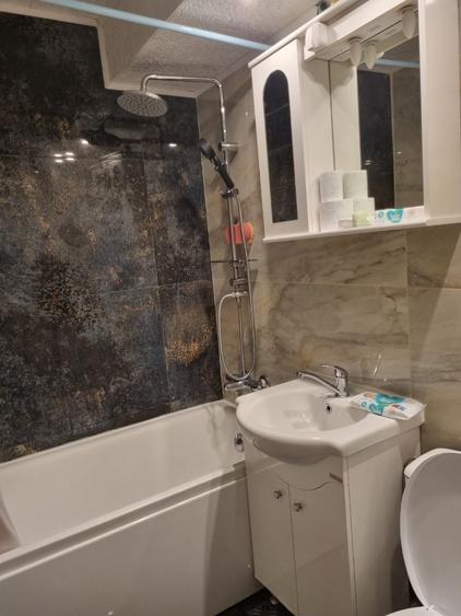 Apartament cu 2 camere semidecomandat în Brâncoveanu
