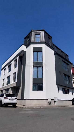 Apartament cu 3 camere decomandat în Unirii