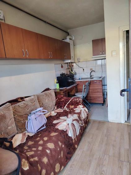 Apartament cu 2 camere nedecomandat în Chișoda