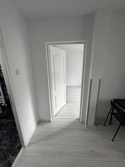 Garsonieră decomandată în Exterior Vest