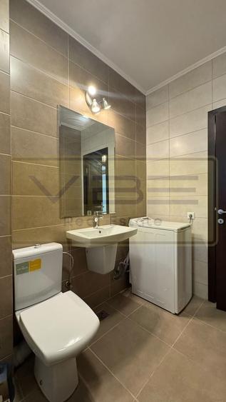 Apartament cu 2 camere decomandat, mobilat în Ultracentral