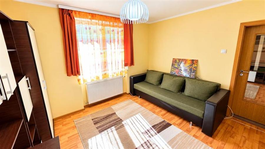 Apartament cu 2 camere decomandat, mobilat în Vest