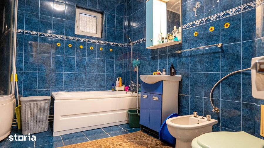 Casă cu 6 camere cu Teren 253 Mp în Colentina