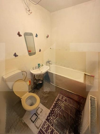 Apartament cu 3 camere decomandat, mobilat în Sud-Vest